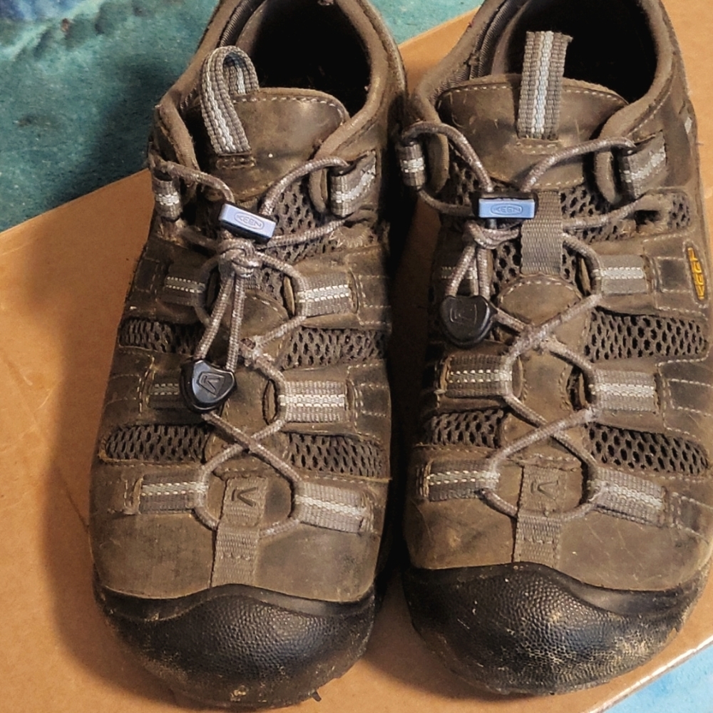 Used Keen Steel Toe Work Shoes